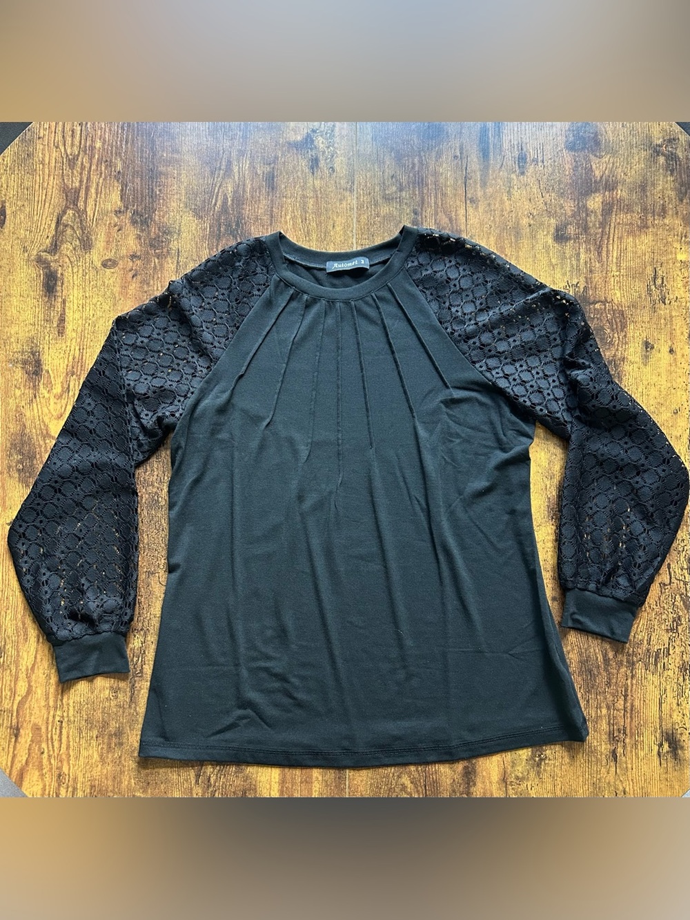 Black Long Sleeve Lace Raglan Top